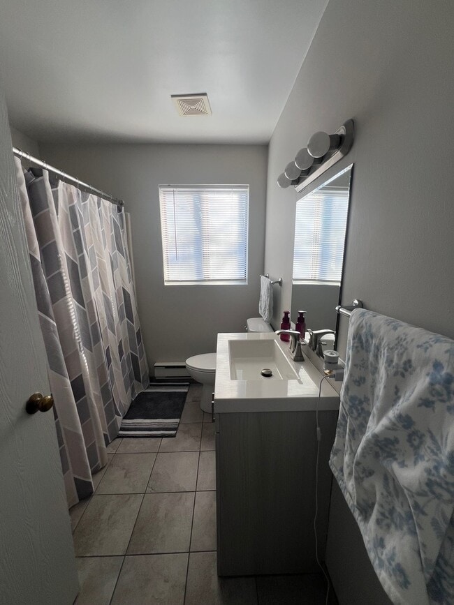 Building Photo - 417 Berkshire Dr