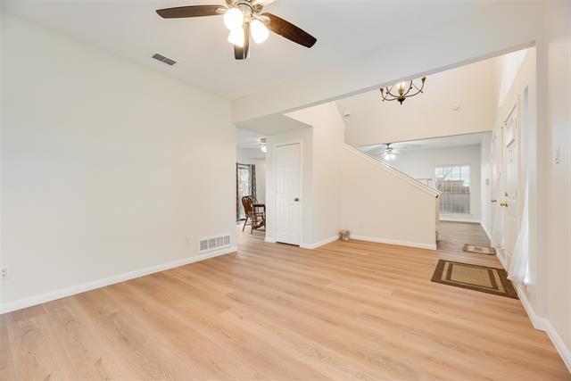 Building Photo - 1507 Lakeshore Dr