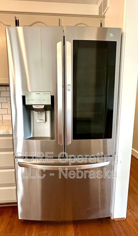 Building Photo - 8108 S 152nd Ave