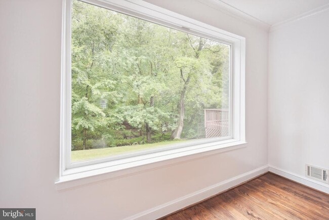 Building Photo - 2926 Kanawha St NW