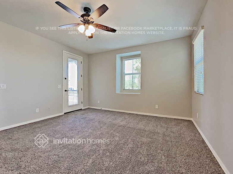 Building Photo - 3711 E Galveston St