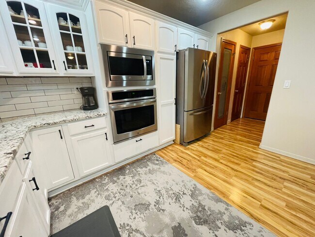 Building Photo - 2521 E Indian Creek Ct