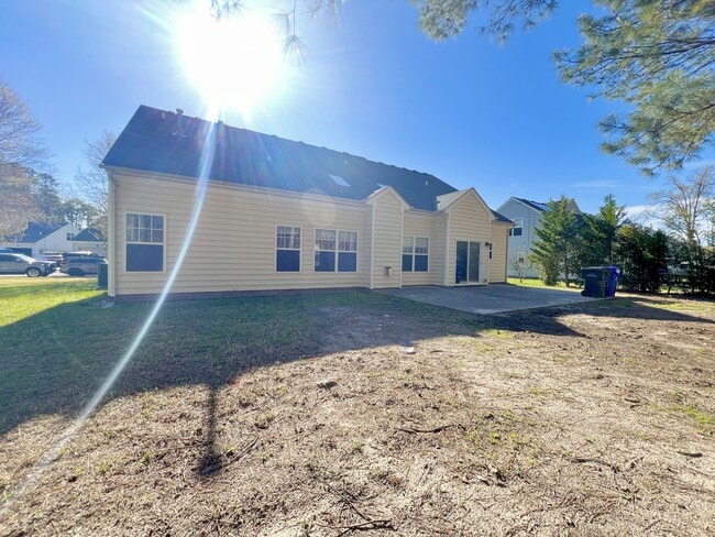 Building Photo - 109 Zebulon Ct