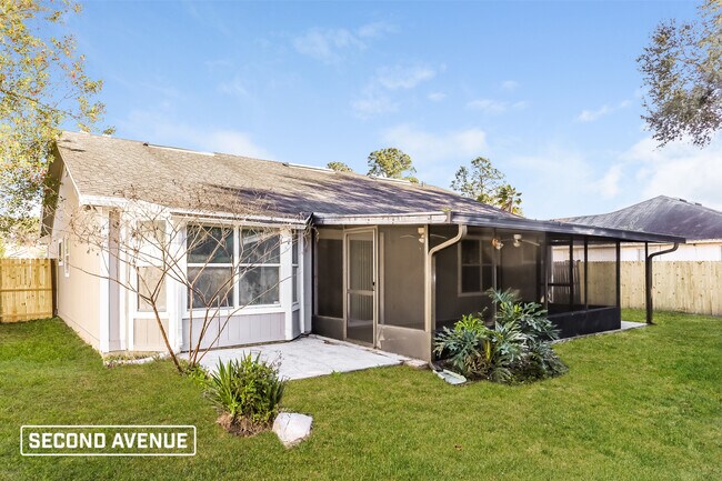 Building Photo - 6604 Arancio Dr W