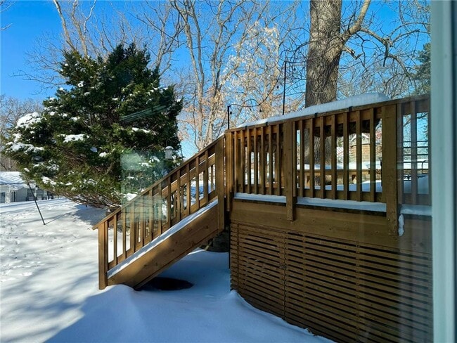 Building Photo - 6904 Gleason Rd