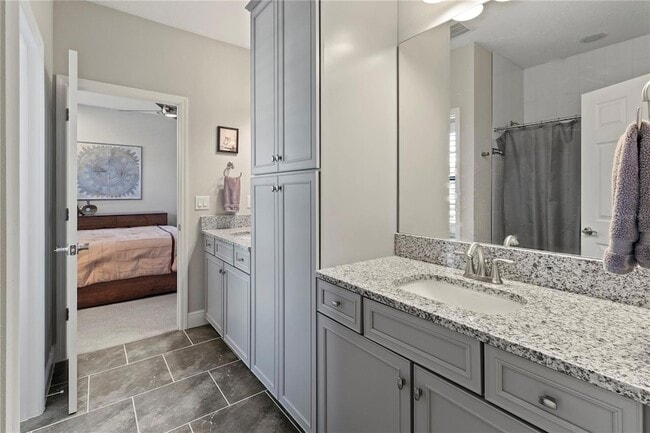 Building Photo - 4580 Shoreleaf Lp