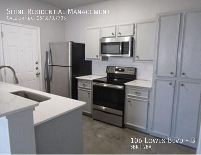 Building Photo - 106 Lowes Blvd