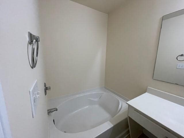 Building Photo - 708 Crestwell Cir