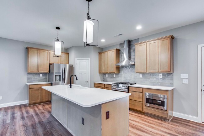 Building Photo - East Jefferson County Home For Rent