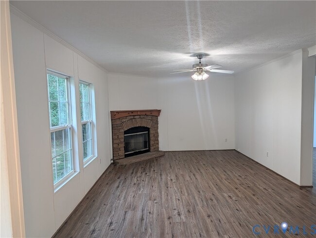 Building Photo - 13461 Gorburn Dr