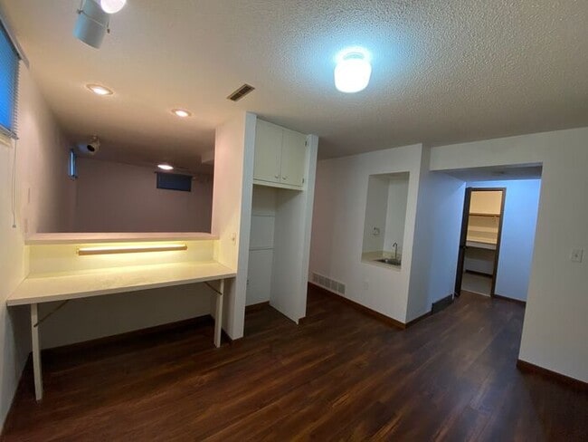 Building Photo - $2,200 | 4 Bedroom, 3 Bathroom House | Pet Friendly* | Available for an August 1st, 2026 Move In!