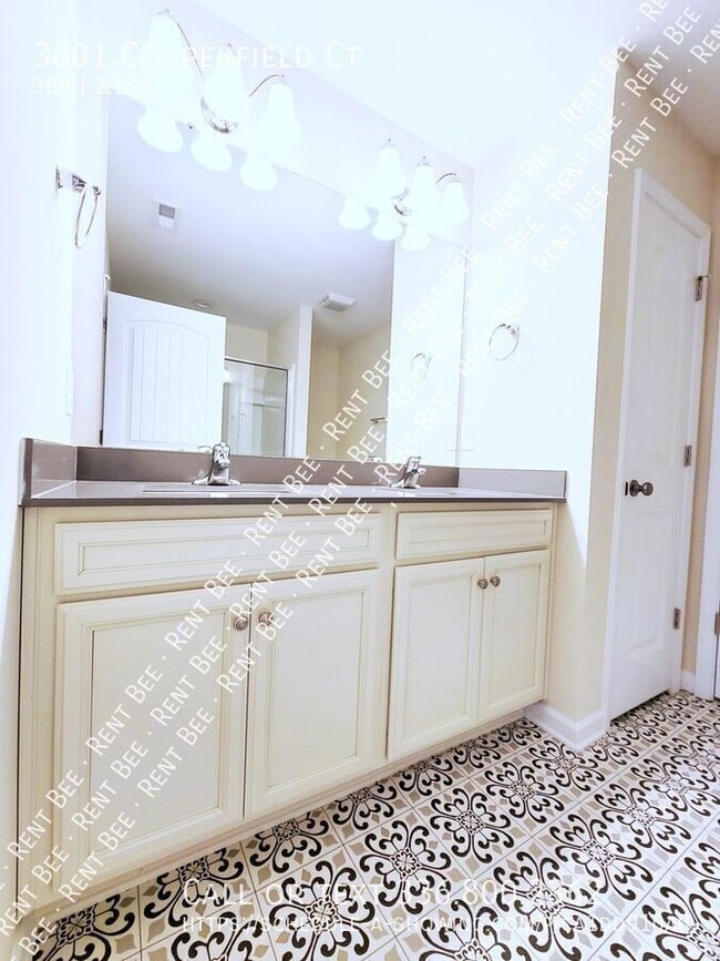 Building Photo - 3801 Copperfield Ct