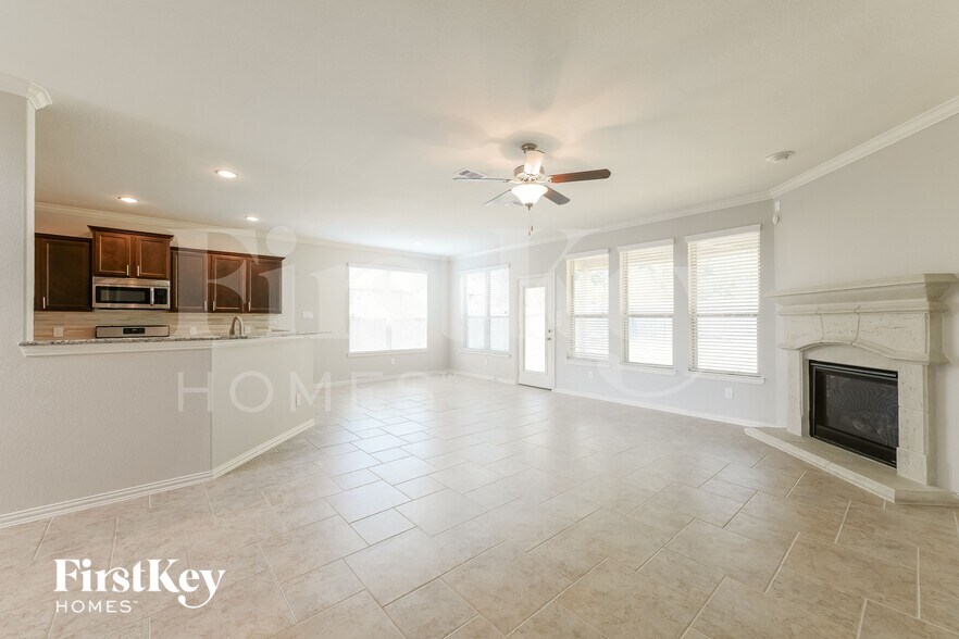 Building Photo - 23139 Mestina Knoll Dr