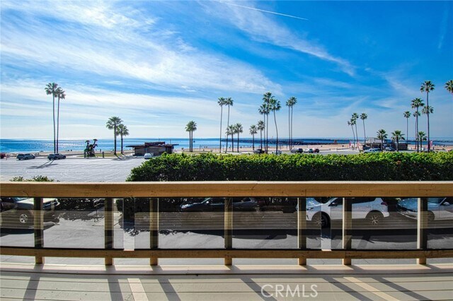 Primary Photo - 3024 Breakers Dr