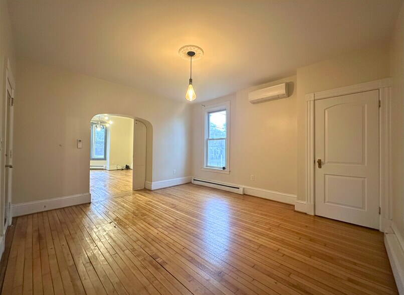 Building Photo - 75 Overlook Pl