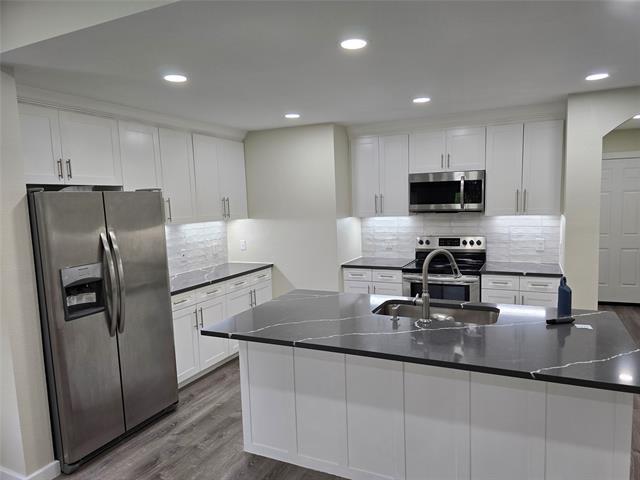 Building Photo - 1013 Riverstone Trl