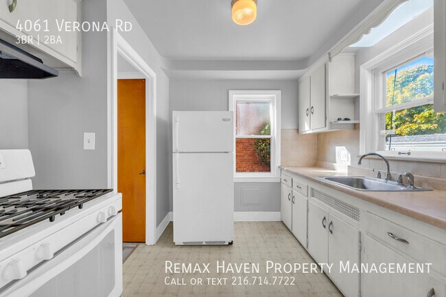 Building Photo - 4061 Verona Rd