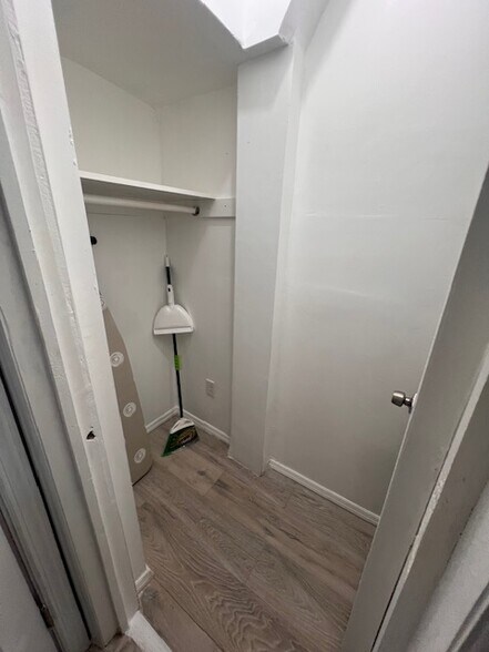 Pantry - 72 Seymour Ave