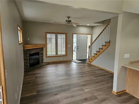 Building Photo - 2101 Meadow Ct