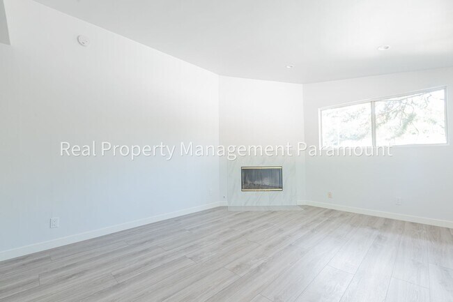 Building Photo - 17314 Bircher St