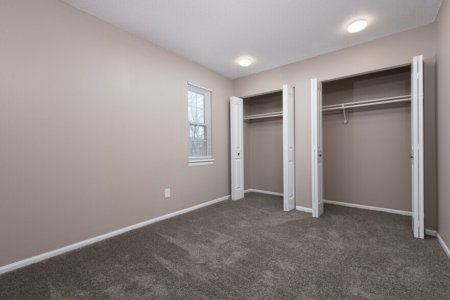 Building Photo - 8303 N Everton