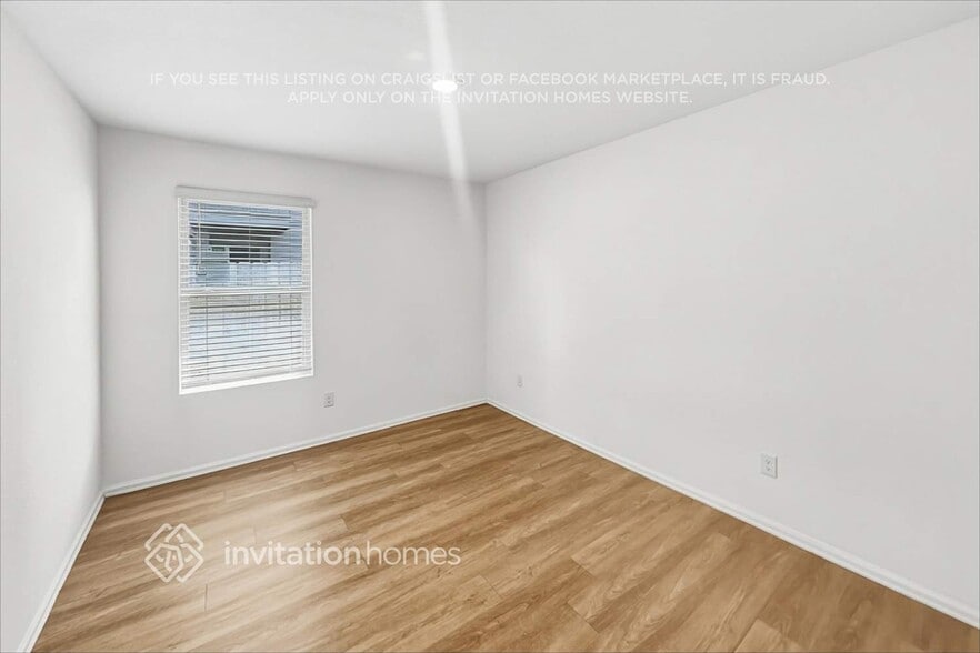 Building Photo - 22276 Stoney Ravine Dr