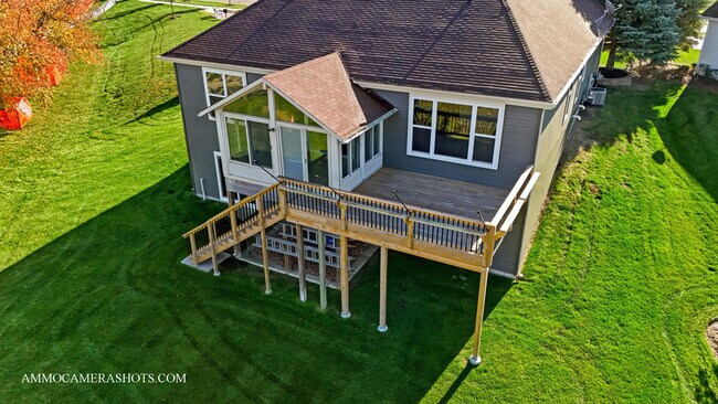 Building Photo - 2660 Harnish Dr