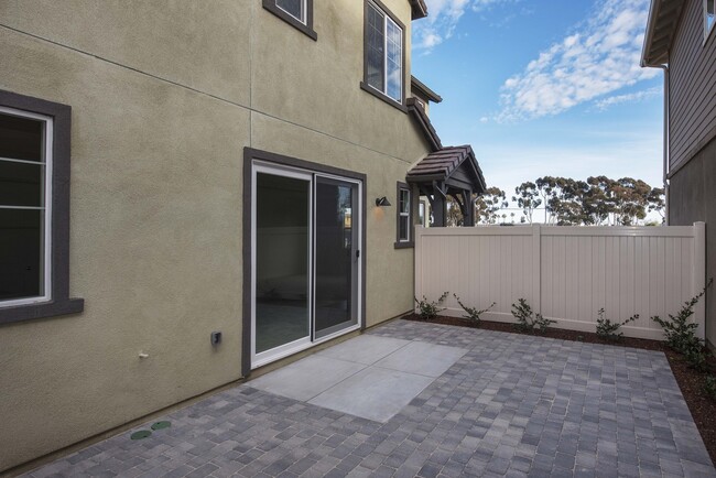 Building Photo - Village at Los Carneros Home w/ 2-Car Gara...