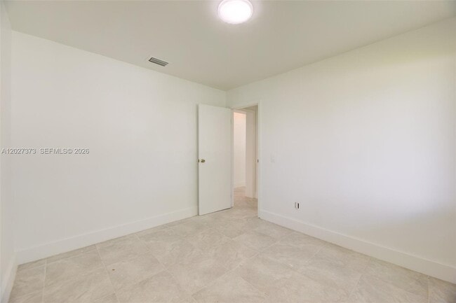 Building Photo - 3327 Sapphire Rd
