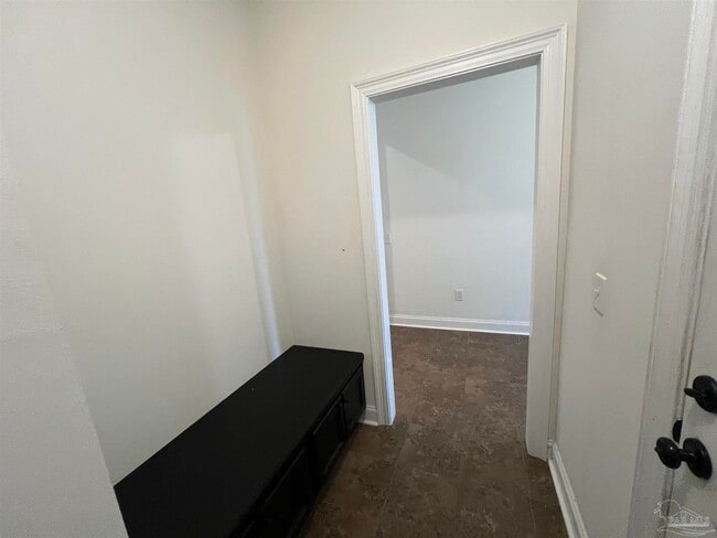 Building Photo - 4726 Pierce Ln