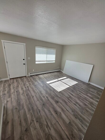 Building Photo - 1148 Santa Clara Ave