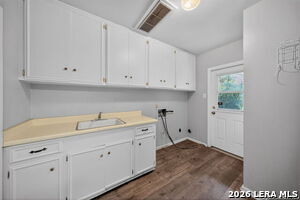 Building Photo - 3743 Newrock Dr