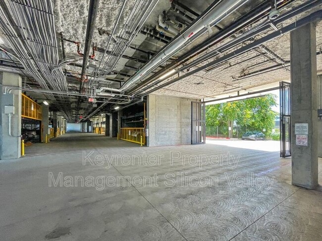 Building Photo - 42111 Osgood Rd