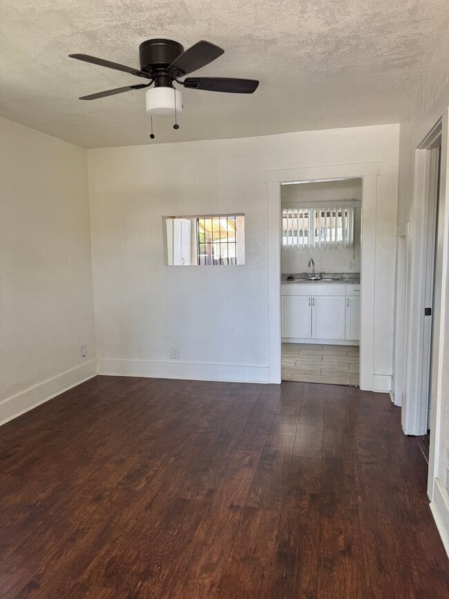 Building Photo - 132-134 West Valencia Dr., Fullerton