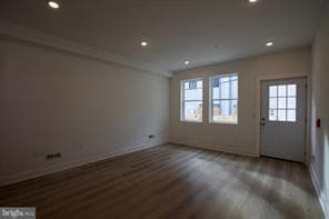 Building Photo - 1224 W Silver St