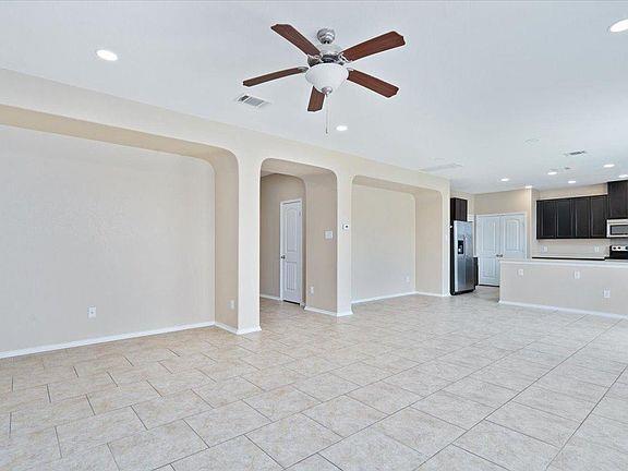 Building Photo - 904 Lonesome Lilly Way