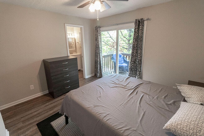 Building Photo - 105 N Garth Ave