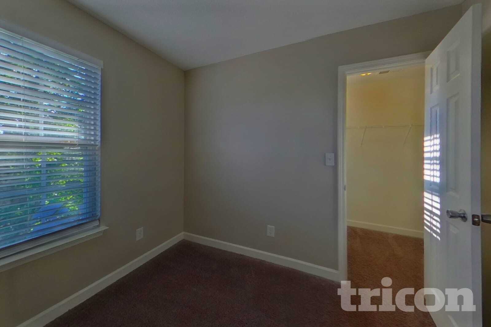 Building Photo - 1024 Crowders Woods Dr
