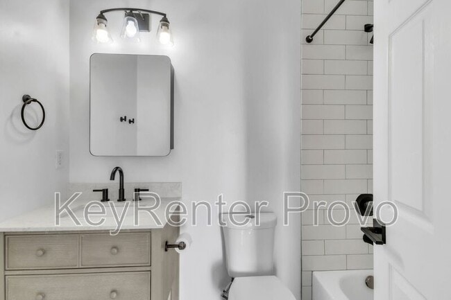 Building Photo - 1559 Oak Cliff Dr