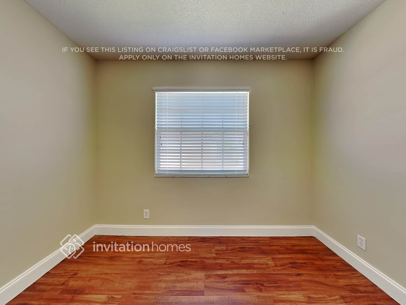 Building Photo - 12190 Brisbane Ln