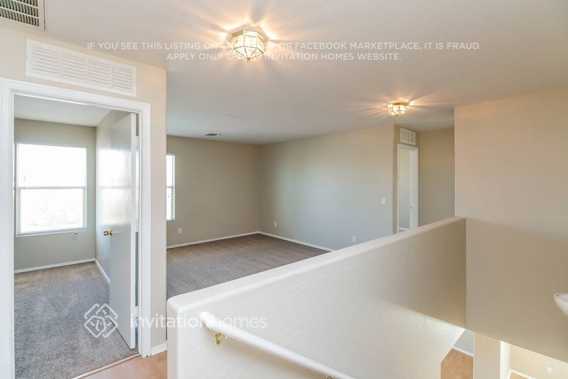Building Photo - 3114 W Dunbar Dr