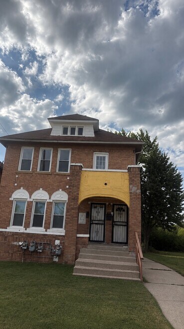 Building Photo - 4045 Clements St