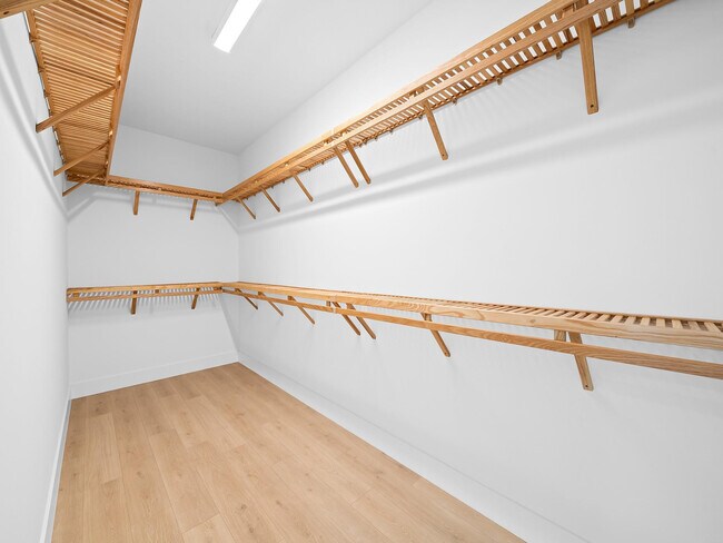 Building Photo - 1446 SW 23rd St