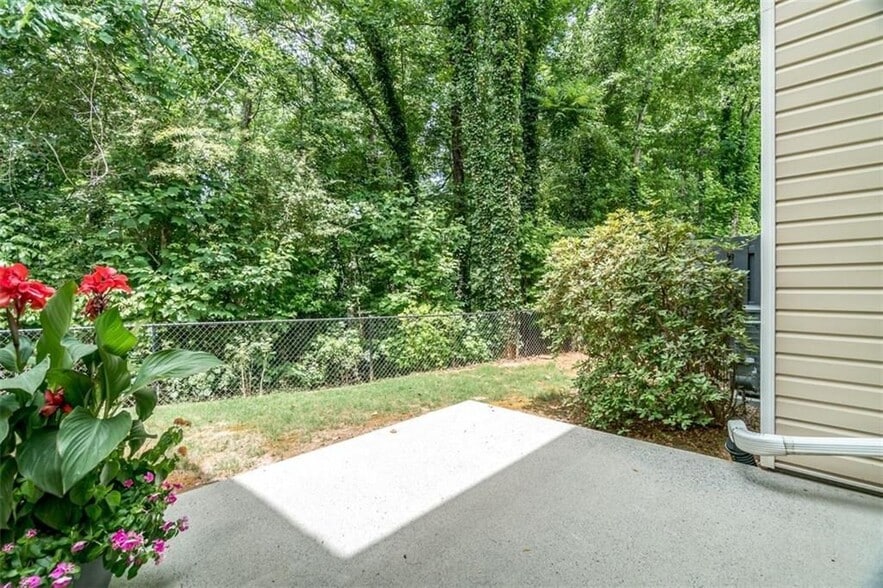 Building Photo - 4173 Rogers Creek Ct