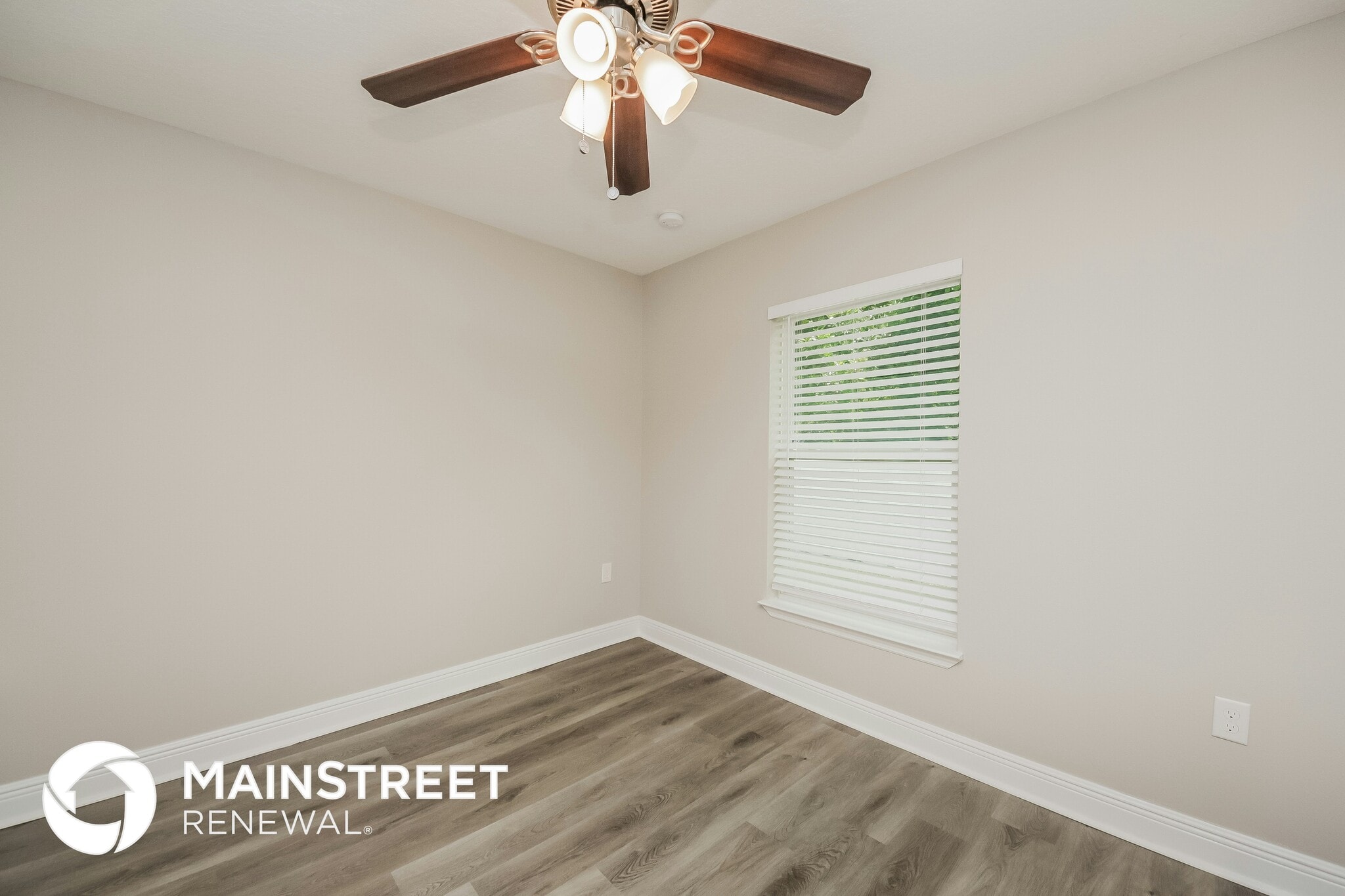 Building Photo - 463 Columbia Ct