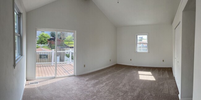 Building Photo - 3 Bedroom House in Millvale
