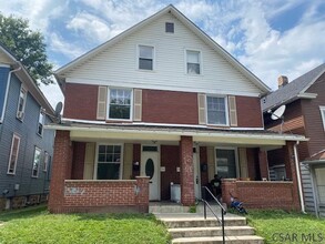 Building Photo - 715 Linden Ave