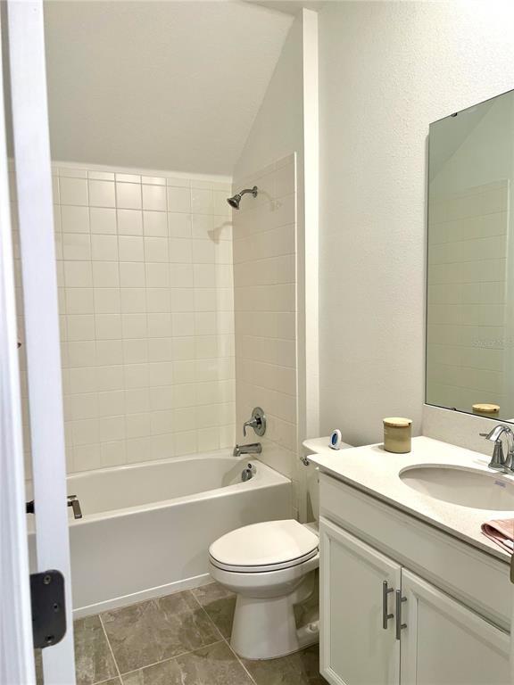 Building Photo - 2361 Volunteer Ave