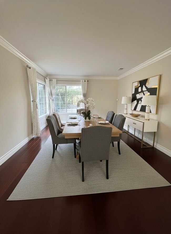 Building Photo - 5BD/4BA POOL HOME IN ALTA VISTA SOUTH | SOLAR SAVINGS | $6,200/mo