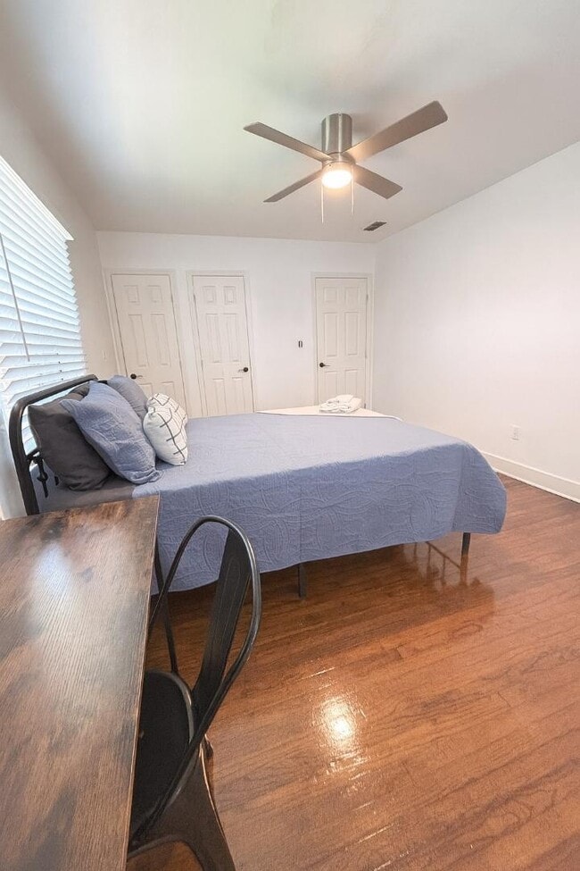 Building Photo - 2205 12th St NW